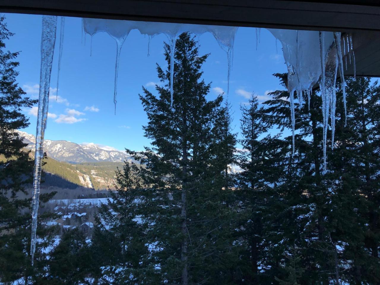 Greenwood Country Inn Pemberton Exteriör bild